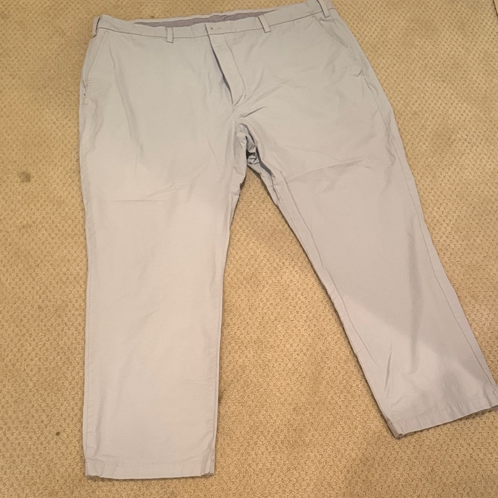 Vineyard Vines stone on the go performance pants